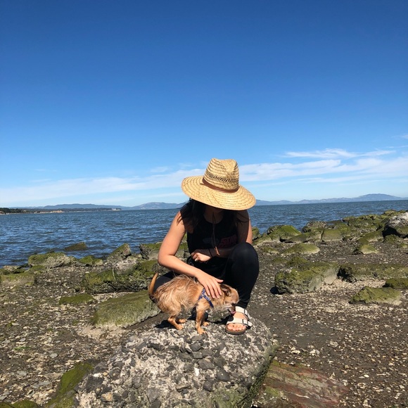 Meet the Seller: siguah! - Picture 5 of 9